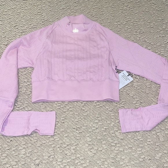 ALO Yoga Pink Crop Top - Picture 1 of 4